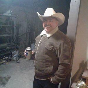 Meet your Posher, Jose